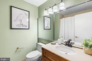 2201 Arch St, Philadelphia, PA 19103 - Photo 28