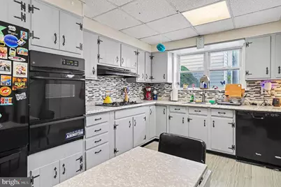 154 W Salaignac Street, Philadelphia, PA 19128 - Photo 10