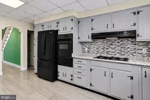 154 W Salaignac St, Philadelphia, PA 19128 - Photo 10