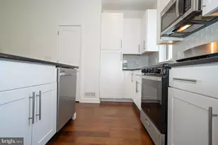 443 Shurs Ln, Philadelphia, PA 19128 - Photo 8