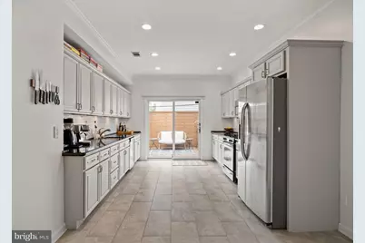 1018 S 22nd Street, Philadelphia, PA 19146 - Photo 4