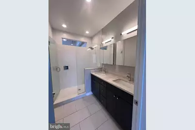 713 Fairmount Avenue, Philadelphia, PA 19123 - Photo 6