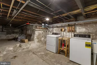2426 E Indiana Avenue, Philadelphia, PA 19134 - Photo 16