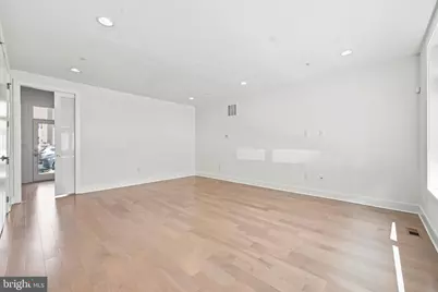 840 N 3rd Street, Philadelphia, PA 19123 - Photo 4