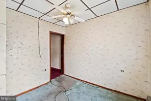 2440 S Hutchinson St, Philadelphia, PA 19148 - Photo 8