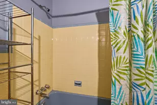 8033 Temple Rd, Philadelphia, PA 19150 - Photo 22