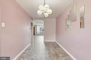 8033 Temple Rd, Philadelphia, PA 19150 - Photo 10
