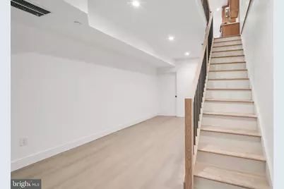 2368 Norris Street E, Philadelphia, PA 19125 - Photo 12