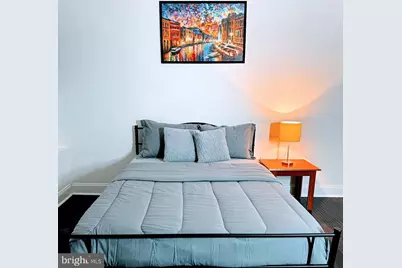 1832 Green Street #1F, Philadelphia, PA 19130 - Photo 10