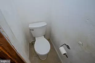 8038 Walker St, Philadelphia, PA 19136 - Photo 18
