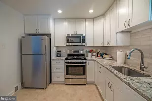 7657 Fillmore St, Philadelphia, PA 19111 - Photo 14