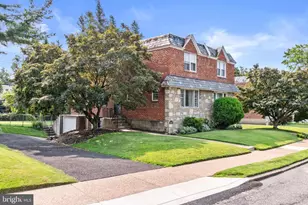 6527 N 10th St, Philadelphia, PA 19126 - Photo 2