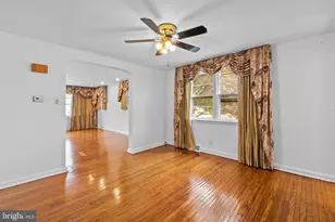 6527 N 10th St, Philadelphia, PA 19126 - Photo 8