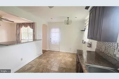 6527 N 10th Street, Philadelphia, PA 19126 - Photo 8