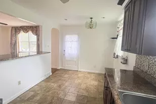 6527 N 10th St, Philadelphia, PA 19126 - Photo 8