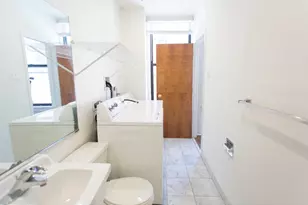 1411-3 Walnut St, Philadelphia, PA 19102 - Photo 16