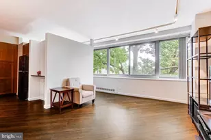 2401 Pennsylvania Ave, Philadelphia, PA 19130 - Photo 10