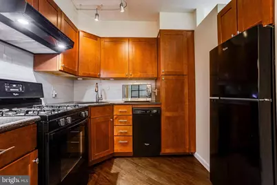 2401 Pennsylvania Avenue #4B26, Philadelphia, PA 19130 - Photo 18