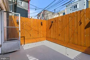 423 Cross St, Philadelphia, PA 19147 - Photo 28