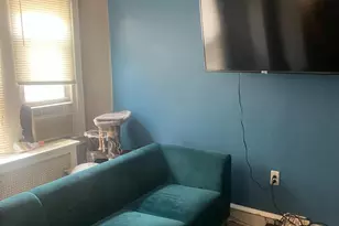 1967 Georgian Rd, Philadelphia, PA 19138 - Photo 4