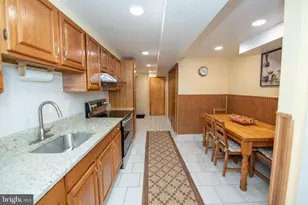 7705 Dorcas St, Philadelphia, PA 19111 - Photo 38