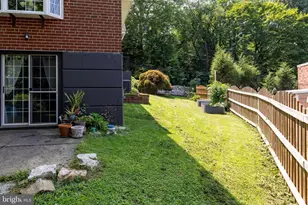 6551 Lawnton St, Philadelphia, PA 19128 - Photo 32