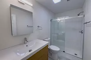 1936 Green St, Philadelphia, PA 19130 - Photo 6
