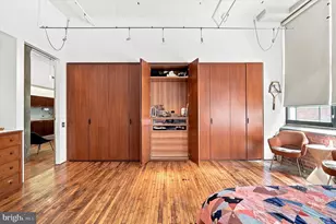 314 N 12th St, Philadelphia, PA 19107 - Photo 14