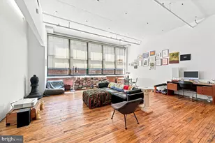 314 N 12th St, Philadelphia, PA 19107 - Photo 2