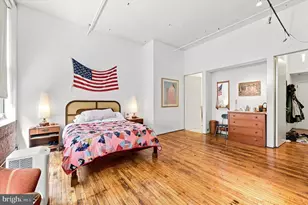 314 N 12th St, Philadelphia, PA 19107 - Photo 12