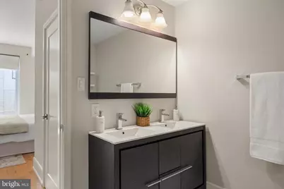 1016 S 17th Street #B, Philadelphia, PA 19146 - Photo 28