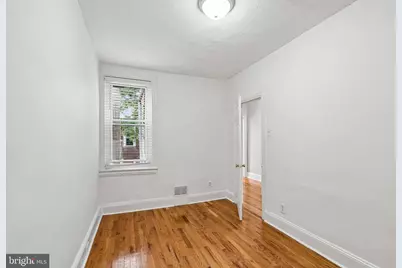 2427 E Indiana Avenue, Philadelphia, PA 19134 - Photo 16