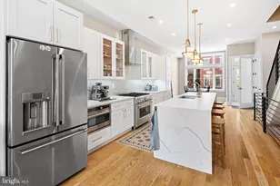 2525 Brown St, Philadelphia, PA 19130 - Photo 10