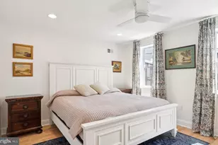 2211 Titan St, Philadelphia, PA 19146 - Photo 20