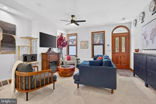 2428 Gaul St, Philadelphia, PA 19125 - Photo 2