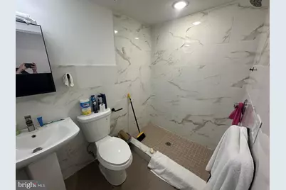817 N 42nd Street #2, Philadelphia, PA 19104 - Photo 8