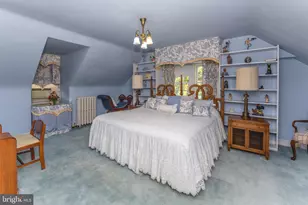 438 E Sedgwick St, Philadelphia, PA 19119 - Photo 16