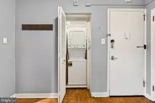 2601 Pennsylvania Ave, Philadelphia, PA 19130 - Photo 30