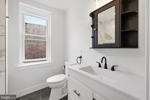 2109 Tasker St, Philadelphia, PA 19145 - Photo 14