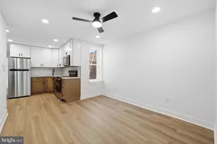 2109 Tasker St, Philadelphia, PA 19145 - Photo 4