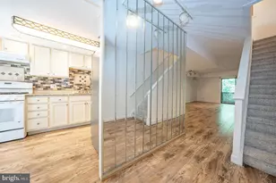 253 Shawmont Ave, Philadelphia, PA 19128 - Photo 6