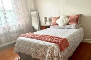 426 E Slocum Street E, Philadelphia, PA 19119 - Photo 12