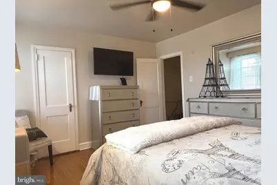 426 E Slocum Street E, Philadelphia, PA 19119 - Photo 10