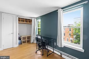 2102 Christian St, Philadelphia, PA 19146 - Photo 12