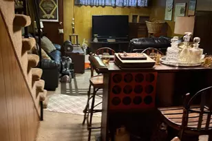 2642 S Iseminger St, Philadelphia, PA 19148 - Photo 6