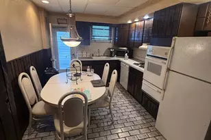 2642 S Iseminger St, Philadelphia, PA 19148 - Photo 16