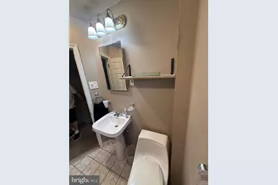 2642 S Iseminger Street, Philadelphia, PA 19148 - Photo 24