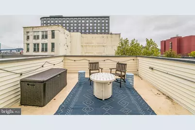 219 Green Street, Philadelphia, PA 19123 - Photo 12