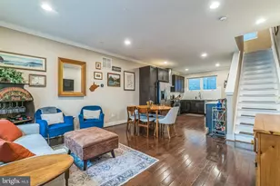 219 Green St, Philadelphia, PA 19123 - Photo 2