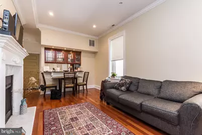 1712 Wallace Street #202, Philadelphia, PA 19130 - Photo 4